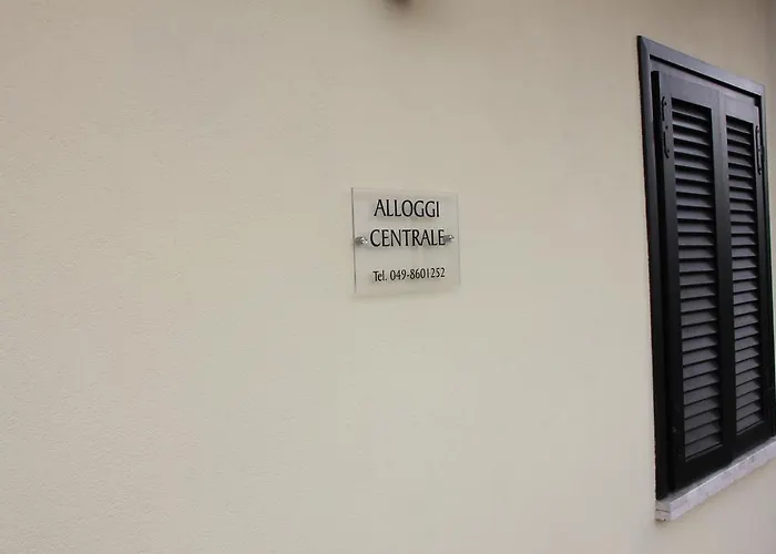 Alloggi Centrale Pensionat *